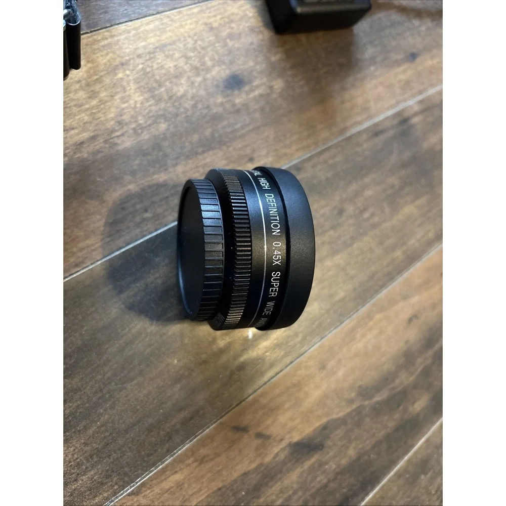 Ultra 4K Camera For Vlogging, Live Streaming, Has Sim Card, Wide Ang. Lens, Mic.